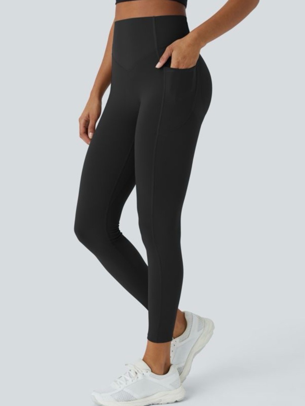 NWT Halara UltraSculpt High Waisted
Scrunch Butt Lifting Tummy Control Legging S
